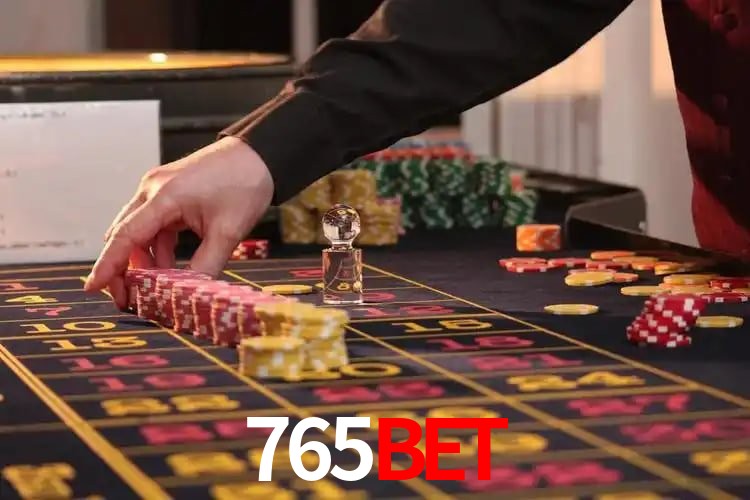 A Experiência Imersiva dos Cassinos Ao Vivo no 765bet
